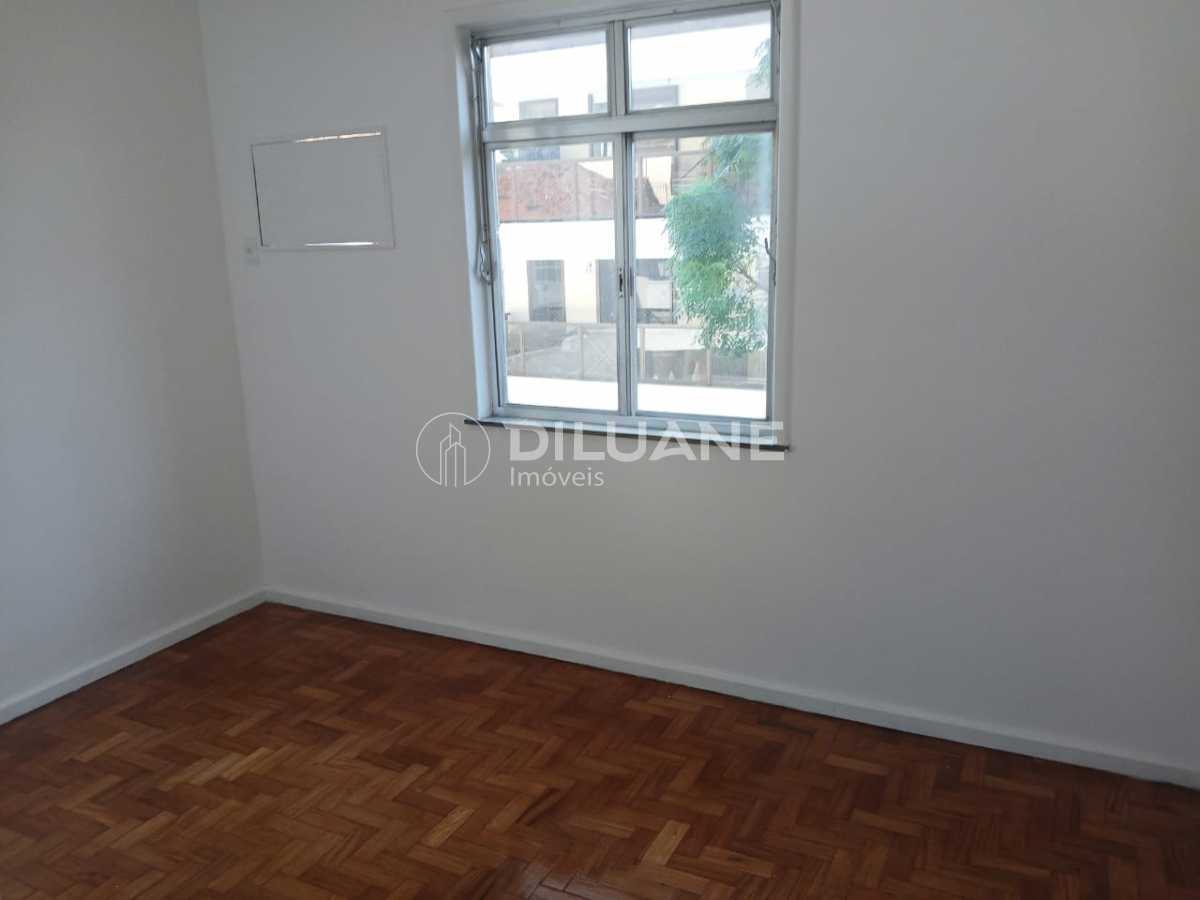 21708d17-86bd-4b63-9b03-c19b6f - 8