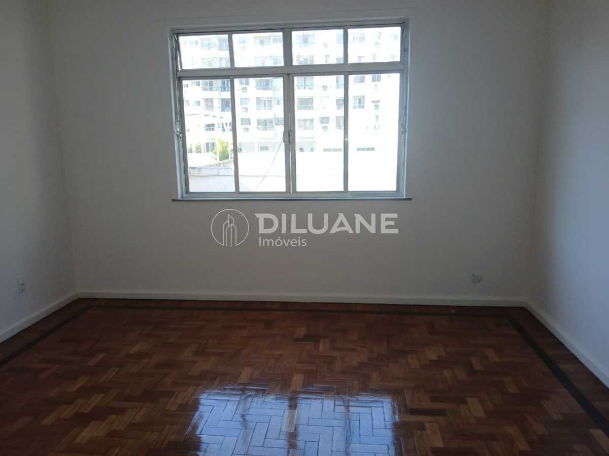 c8c8050a-2968-4059-86cd-8f68f0 - 13