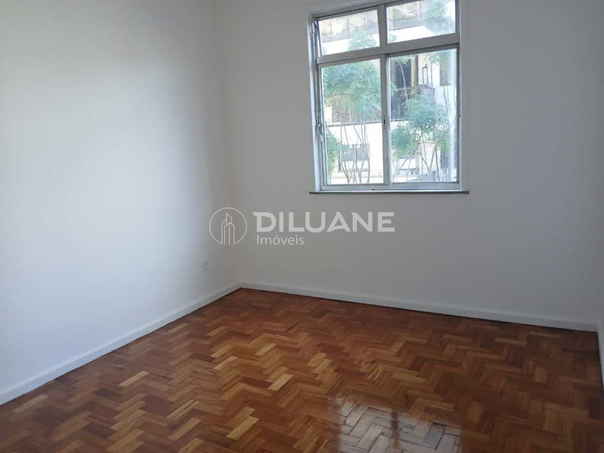 ef9e0606-1348-4333-adca-1f1488 - 14