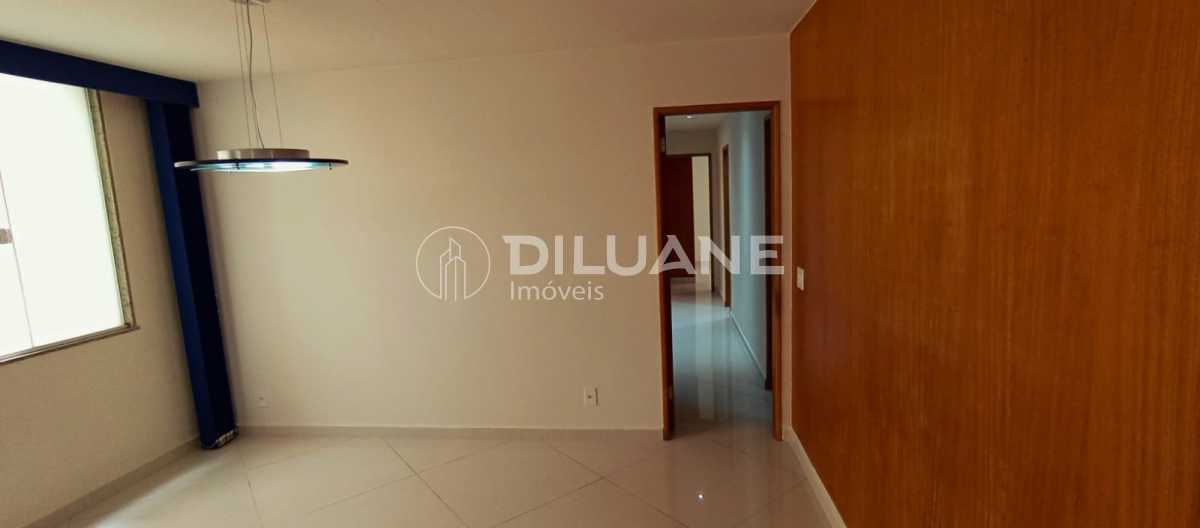 WhatsApp Image 2025-08-26 at 1 - 4