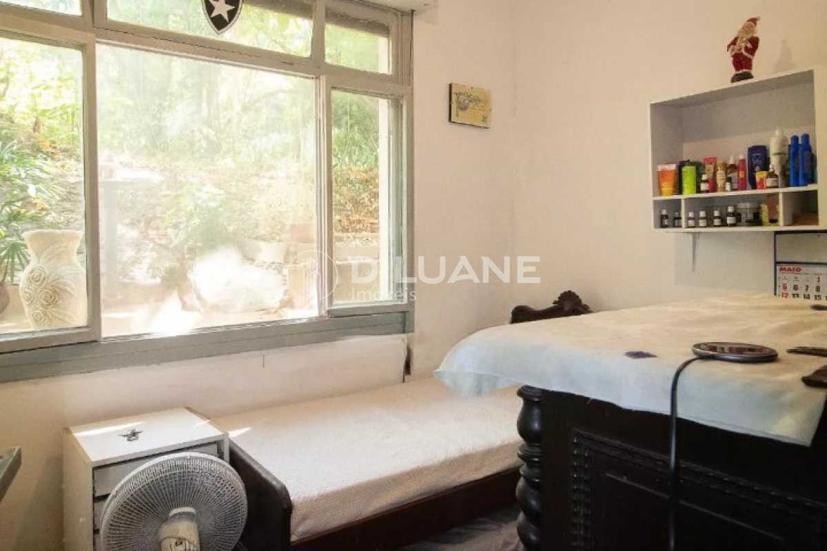 WhatsApp Image 2025-08-27 at 1 - 7