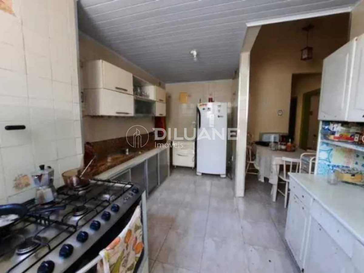 WhatsApp Image 2025-08-28 at 1 - 17