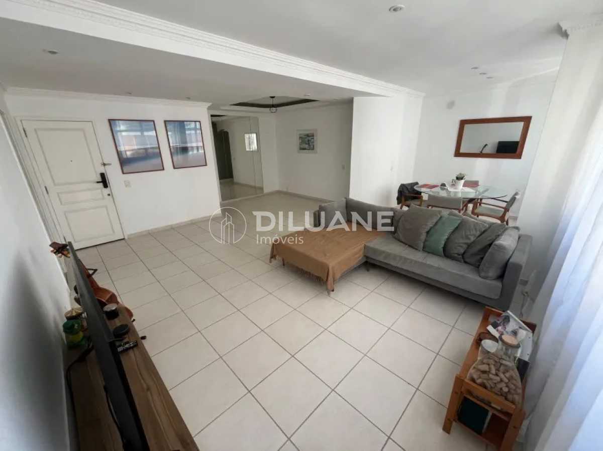 Conheça WhatsApp Image 2025-08-28 at 1 do imóvel - Apartamento com 3 Quartos à venda, 120m² - Leblon - CPAP31317 - 4 WhatsApp Image 2025-08-28 at 1 - 4
