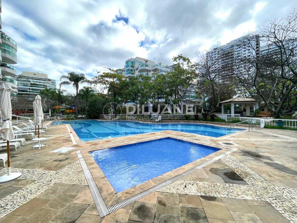 Conheça D6 do imóvel - Barra da Tijuca / quarto e sala / vaga / portaria 24h / piscina /perto da estação de metrô - CPAP10820 - 30 D6 - 30