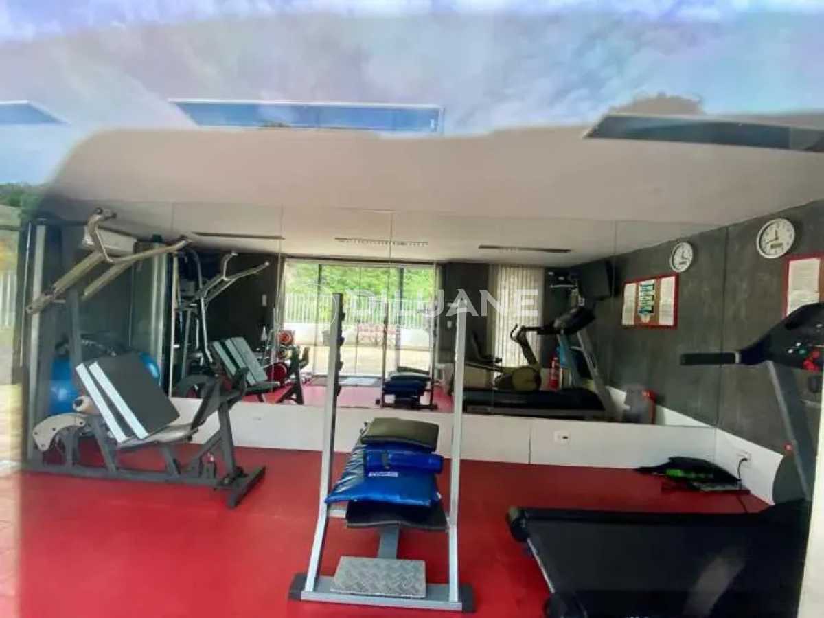 f5e9843e-9f2d-4d7e-b1bb-b33353 - 12