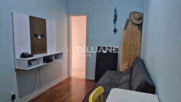 Sala e quarto 35m2 / Rua Gustavo Sampaio / Leme - CPAP10822