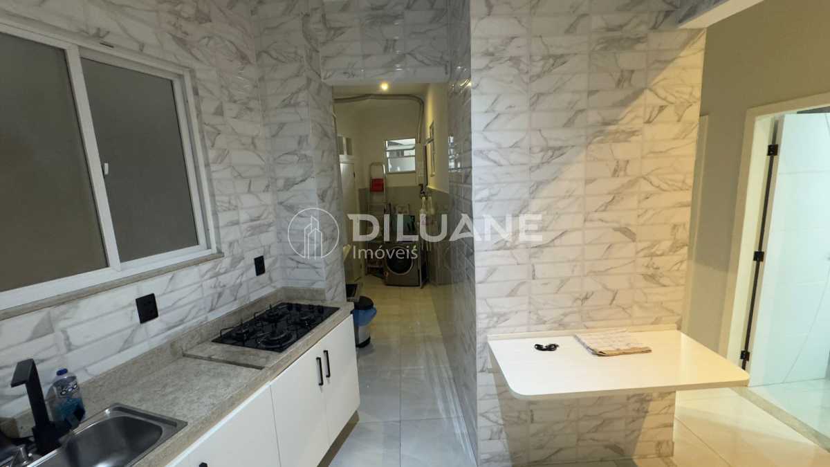Conheça IMG-20250902-WA0135 do imóvel - Apartamento de 3 quartos vista lateral mar em copacabana. - CPAP31324 - 32 IMG-20250902-WA0135 - 32