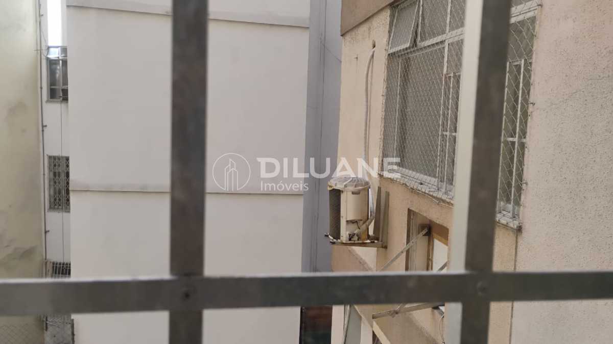 Conheça WhatsApp Image 2025-09-05 at 1 do imóvel - Apartamento diferenciado / duplex / Copacabana / rua nobre / 03 quartos, sendo 01 suíte / 01 vaga - CPAP31325 - 22 WhatsApp Image 2025-09-05 at 1 - 22