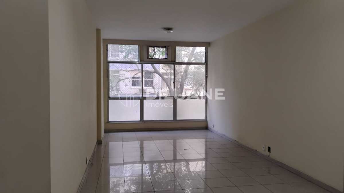 Conheça WhatsApp Image 2025-09-05 at 1 do imóvel - Apartamento diferenciado / duplex / Copacabana / rua nobre / 03 quartos, sendo 01 suíte / 01 vaga - CPAP31325 - 1 WhatsApp Image 2025-09-05 at 1 - 1