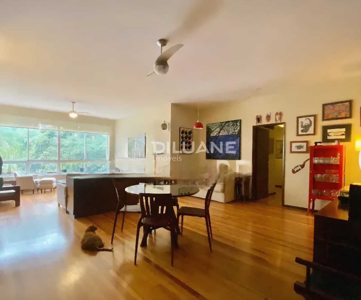 6f611011-554b-49d5-8c3d-e9c803 - 1