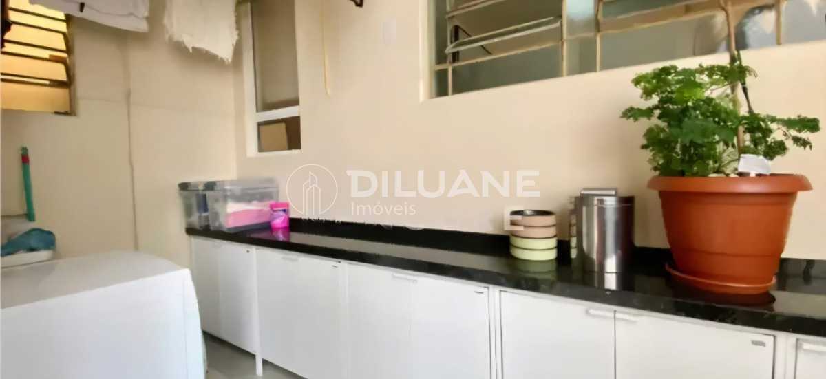 3f7de86b-c186-4892-915a-281883 - 19