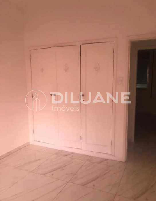 WhatsApp Image 2025-09-16 at 1 - 6