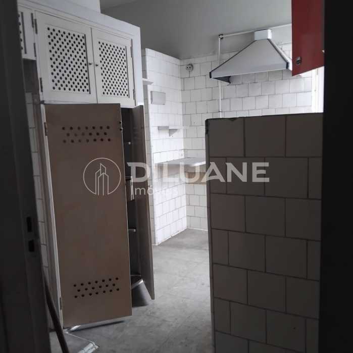 8ce90a89-39d3-4258-bb5d-2d8835 - 10