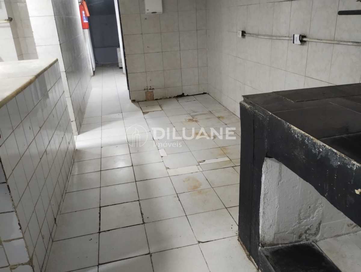 f295d9f3-067c-4784-9c9f-e13f03 - 9