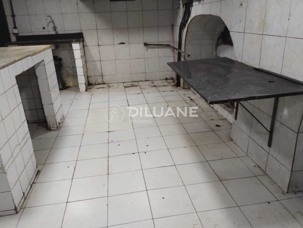 bb7701b1-44d5-4d00-aa9f-a1f053 - 12