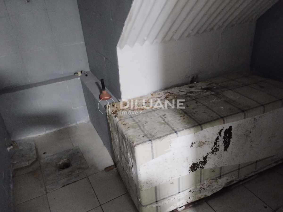 72199f6f-3fd0-499a-adda-f4f204 - 16