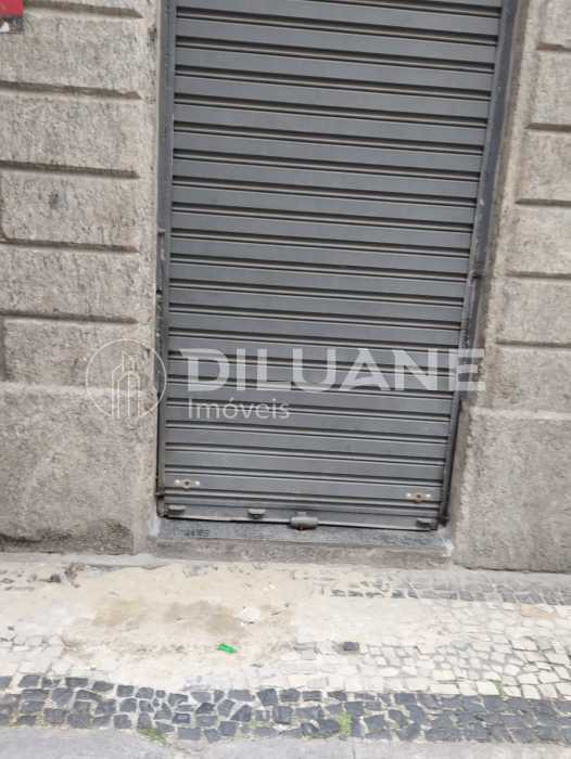 ea93190a-6b50-4582-872b-42a5fc - 18