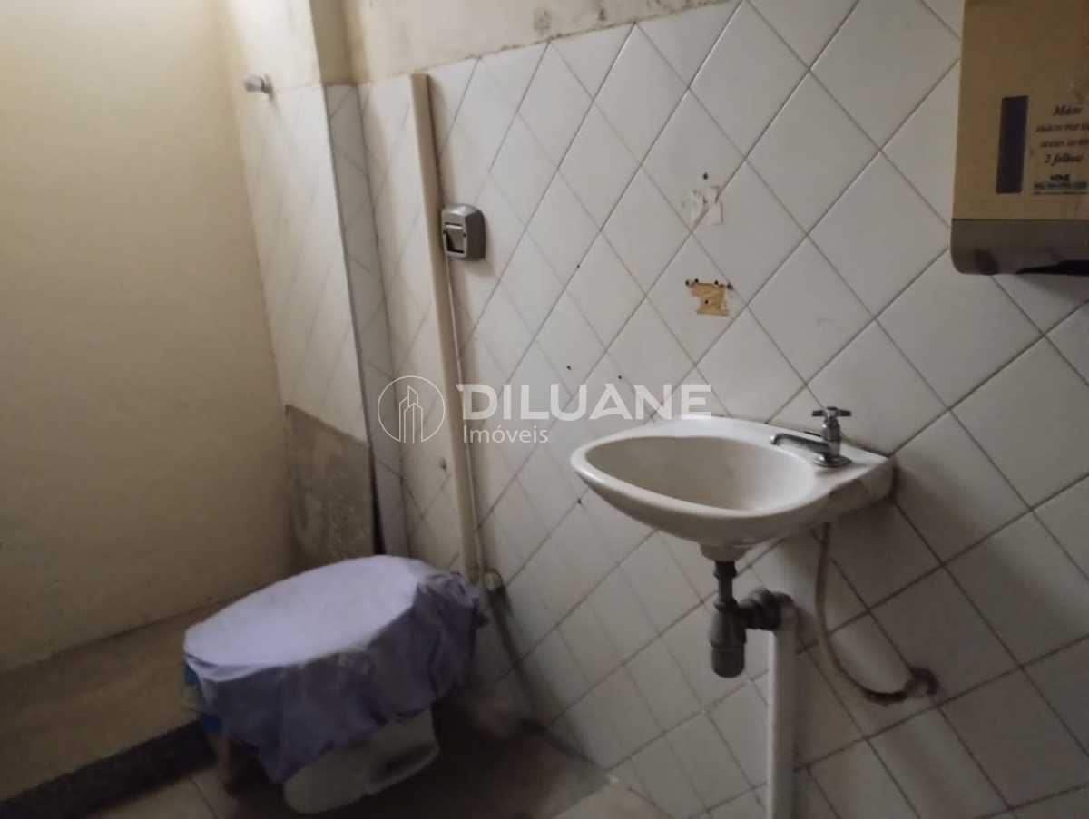 6e9b343f-c7c9-40d5-91ad-8037ec - 26