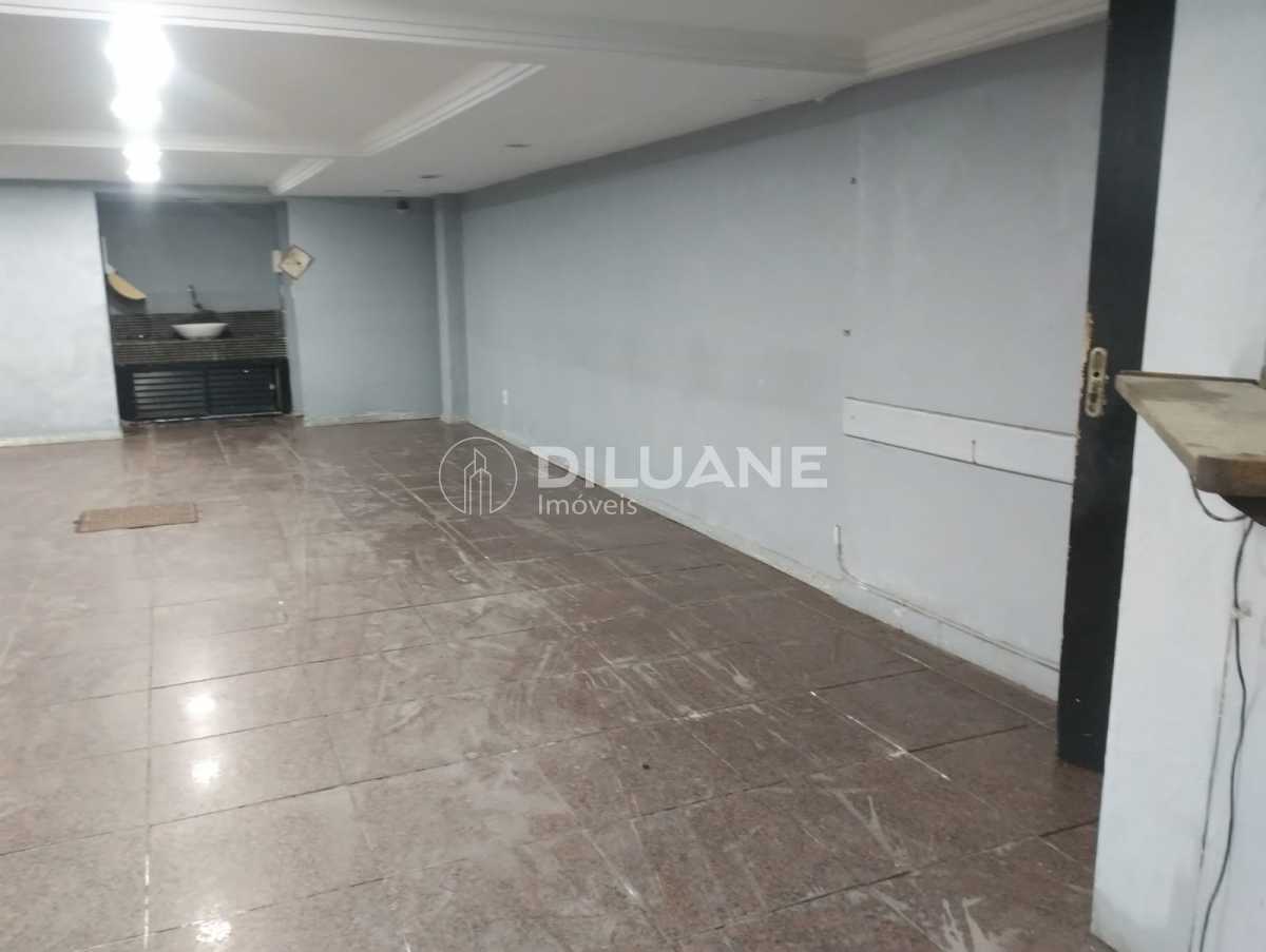 4f904717-dcb4-4463-9f49-9b0f6f - 32