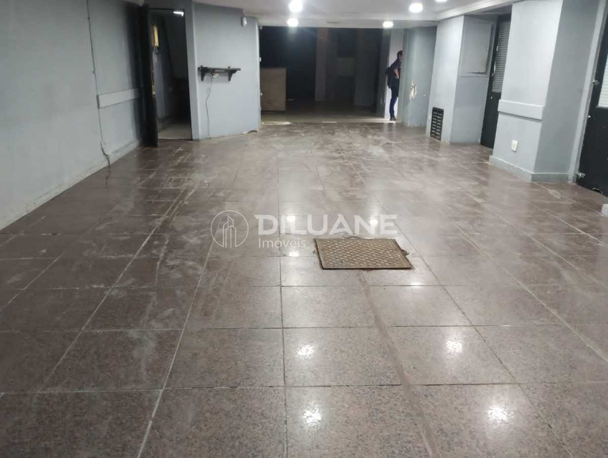 b4985d1b-1da6-4abb-bbdd-b7b664 - 37