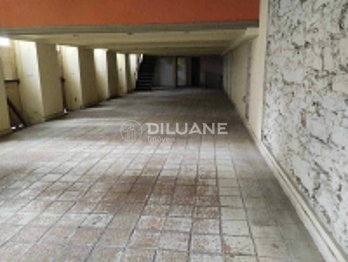 640e181c-be0c-4eff-bdc2-306cf3 - 44