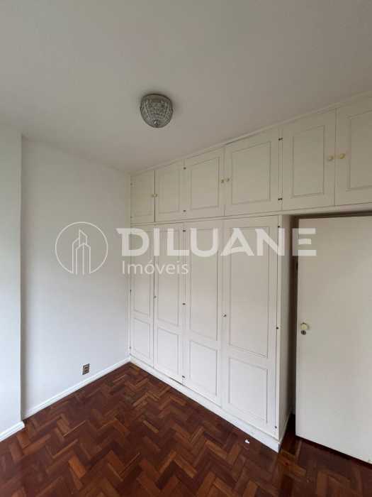 WhatsApp Image 2025-09-24 at 1 - 4