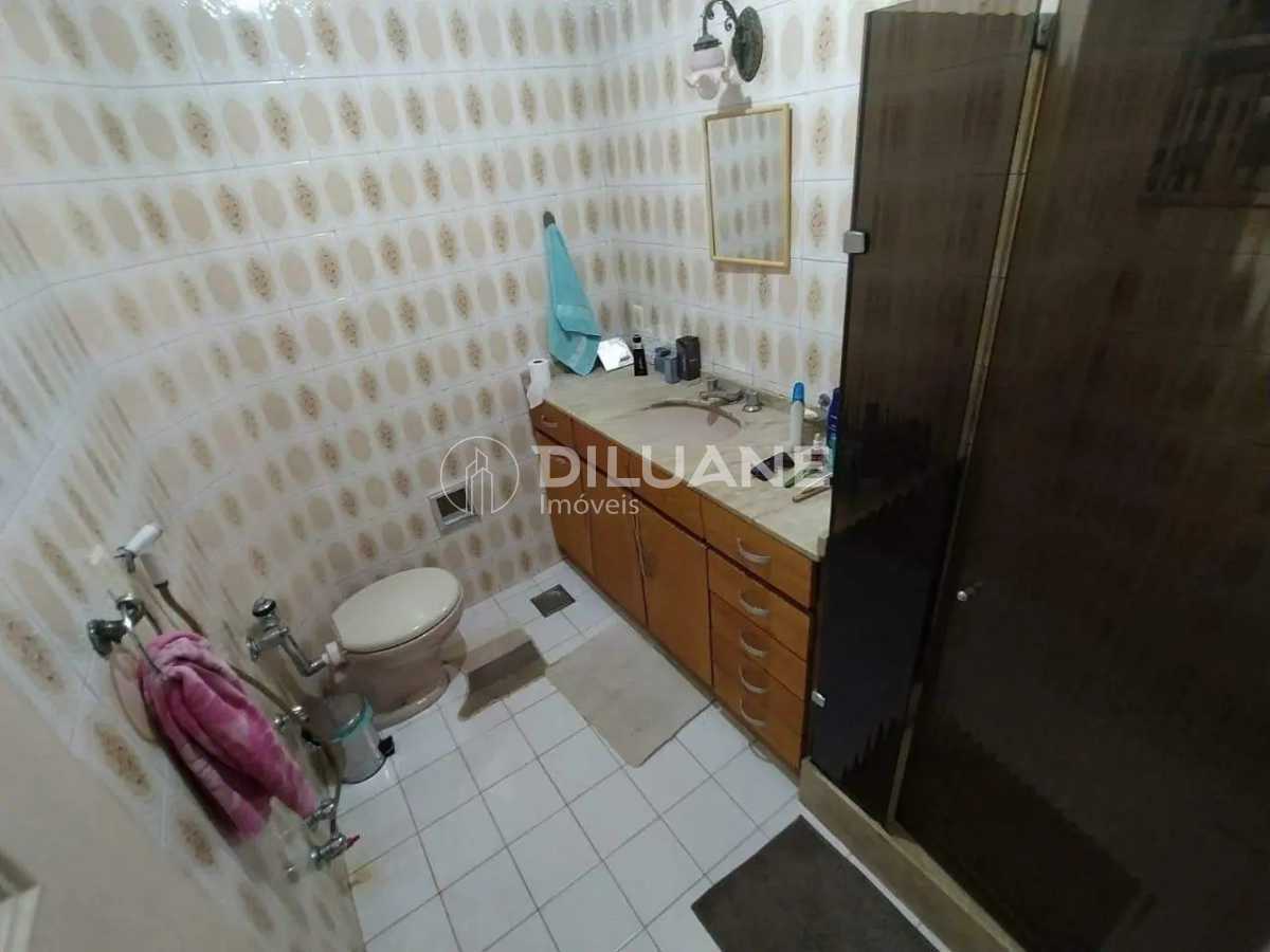 WhatsApp Image 2025-09-25 at 1 - 7