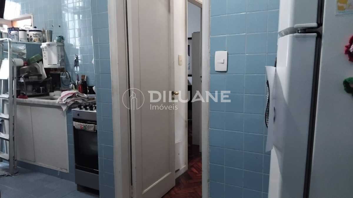 a0834fea-3471-45d3-ba8b-6c4695 - 14