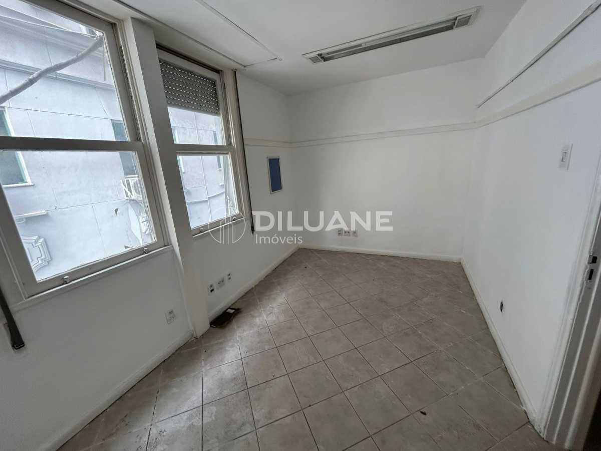 Conheça WhatsApp Image 2025-10-01 at 1 do imóvel - Sala Comercial 135m² para venda e aluguel Centro, Rio de Janeiro - R$ 330.000 - CPSL00196 - 16 WhatsApp Image 2025-10-01 at 1 - 16