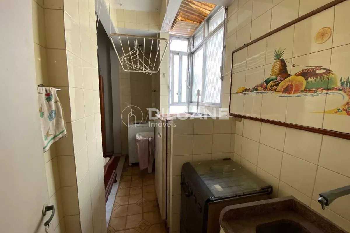 e7f0b6c10d744db3a868c5bea390ca - 15