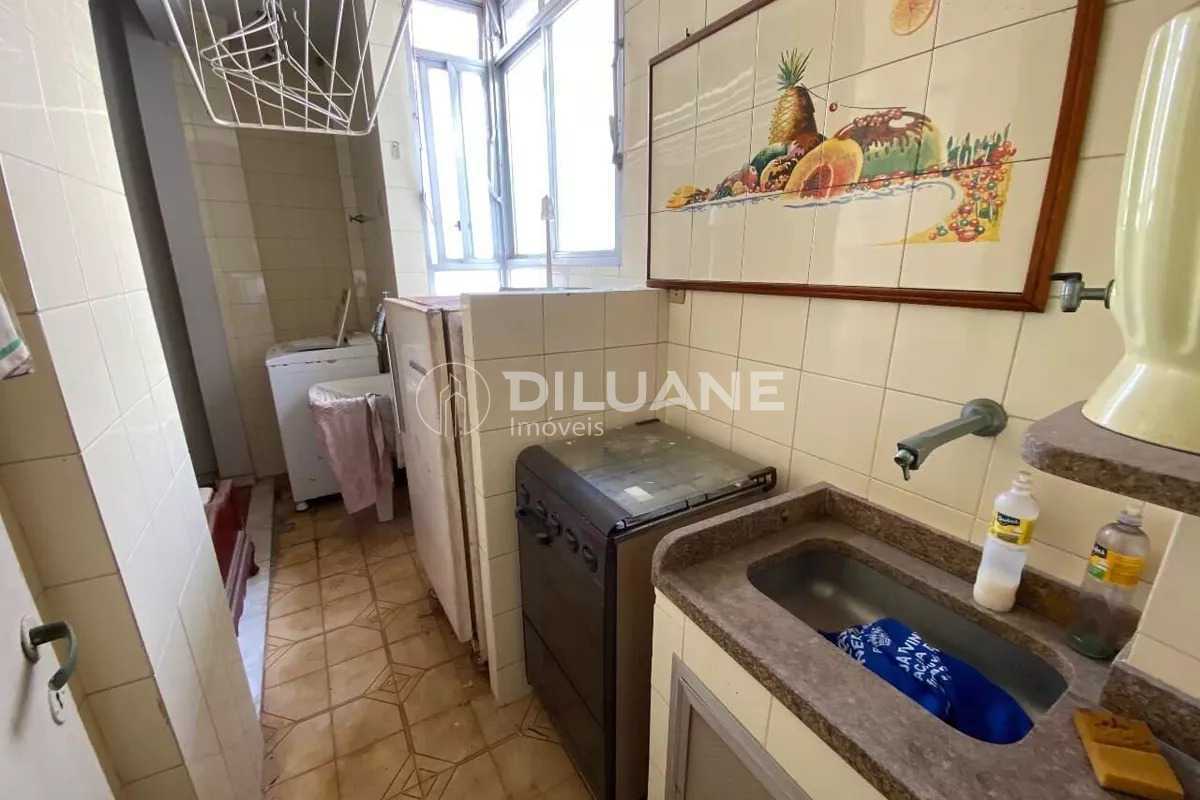 e072087e56db405bbcff8c593d6a0d - 25