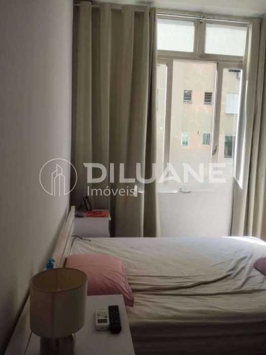 8ecc9ce7f3fa42d2b2c7f52b184c0d - 15