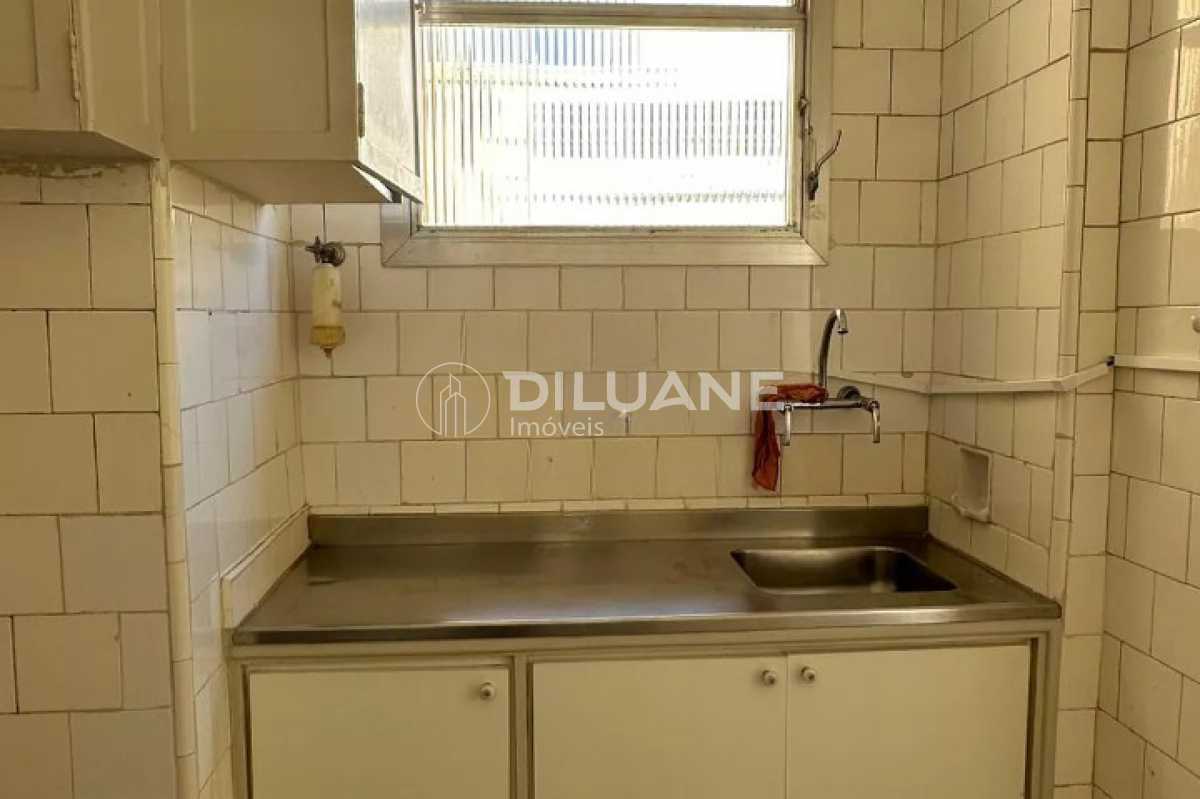 WhatsApp Image 2025-10-15 at 1 - 4