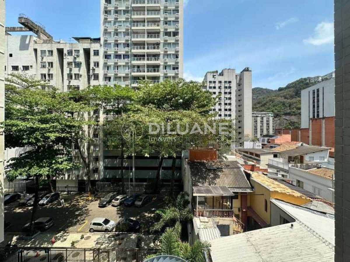 WhatsApp Image 2025-10-13 at 1 - 9