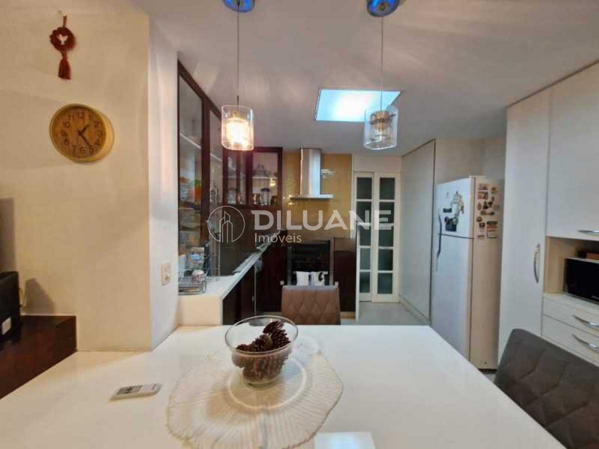 Conheça WhatsApp Image 2025-10-13 at 1 do imóvel - Apartamento à venda Rua Roberto Dias Lópes, Leme, Rio de Janeiro - R$ 980.000 - BTAP22075 - 21 WhatsApp Image 2025-10-13 at 1 - 21