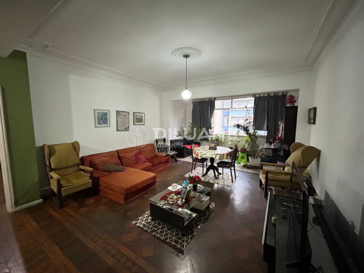 WhatsApp Image 2025-10-13 at 1 - 6