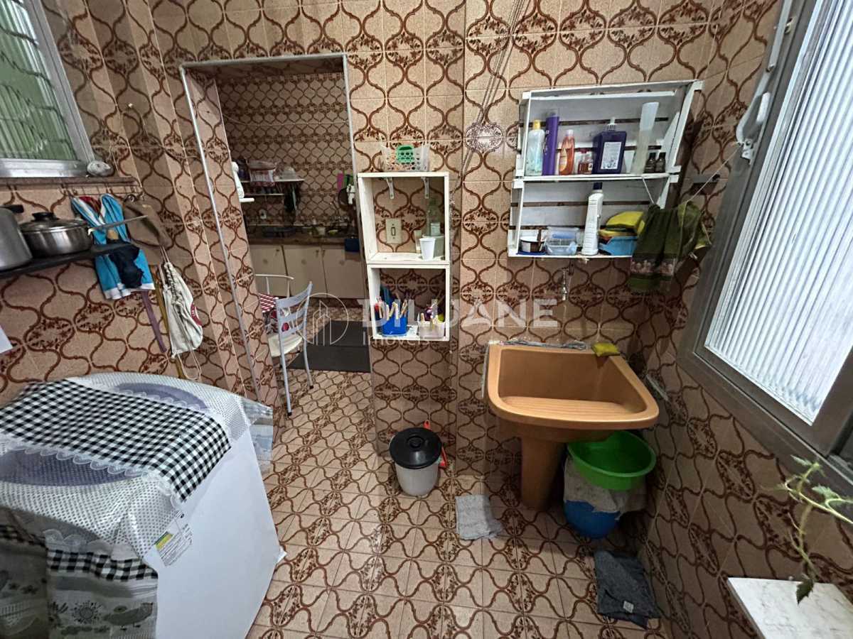 WhatsApp Image 2025-10-13 at 1 - 13