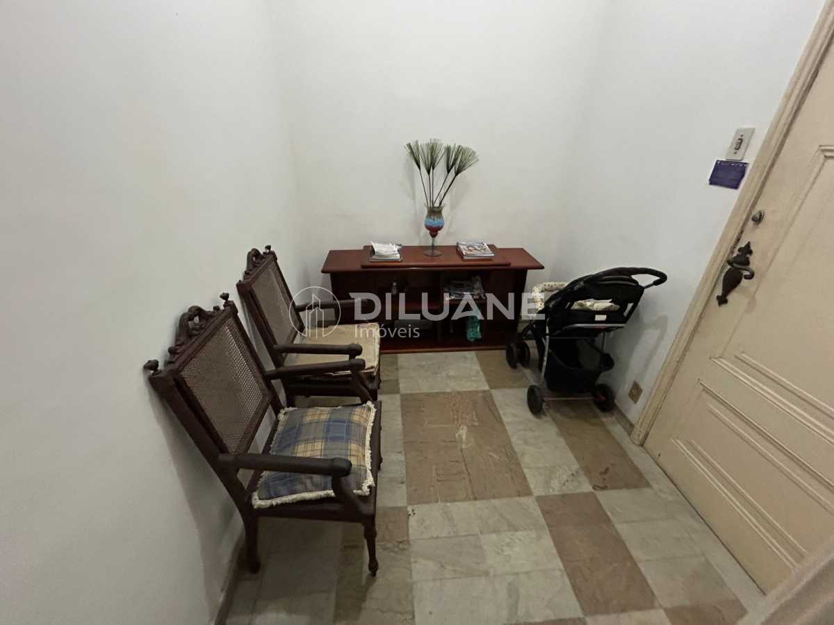 WhatsApp Image 2025-10-13 at 1 - 22