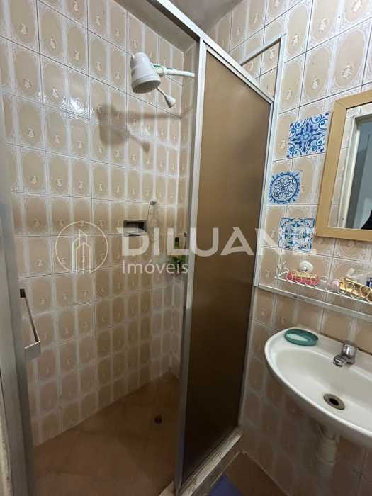 WhatsApp Image 2025-10-13 at 1 - 24