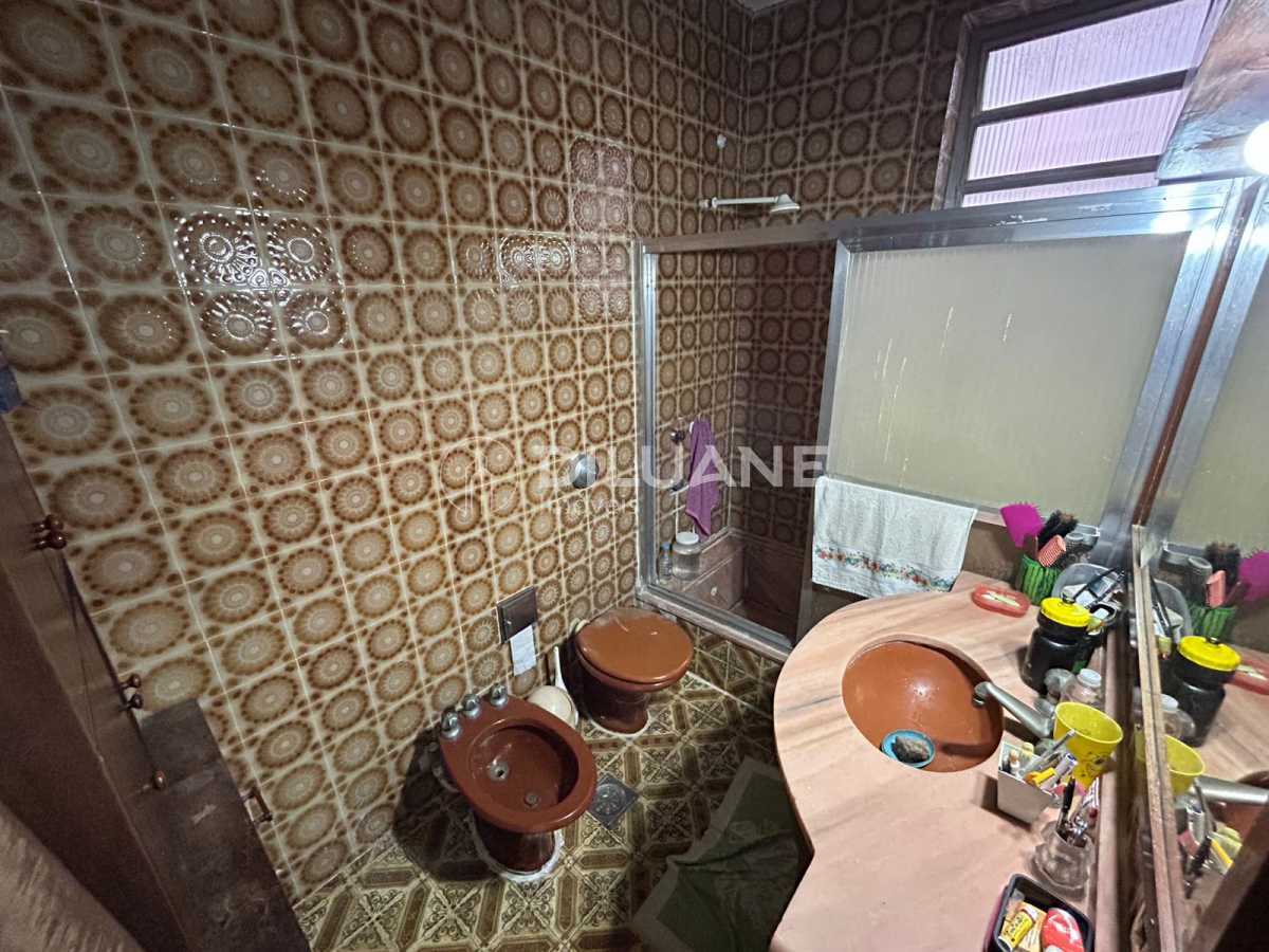 WhatsApp Image 2025-10-13 at 1 - 40