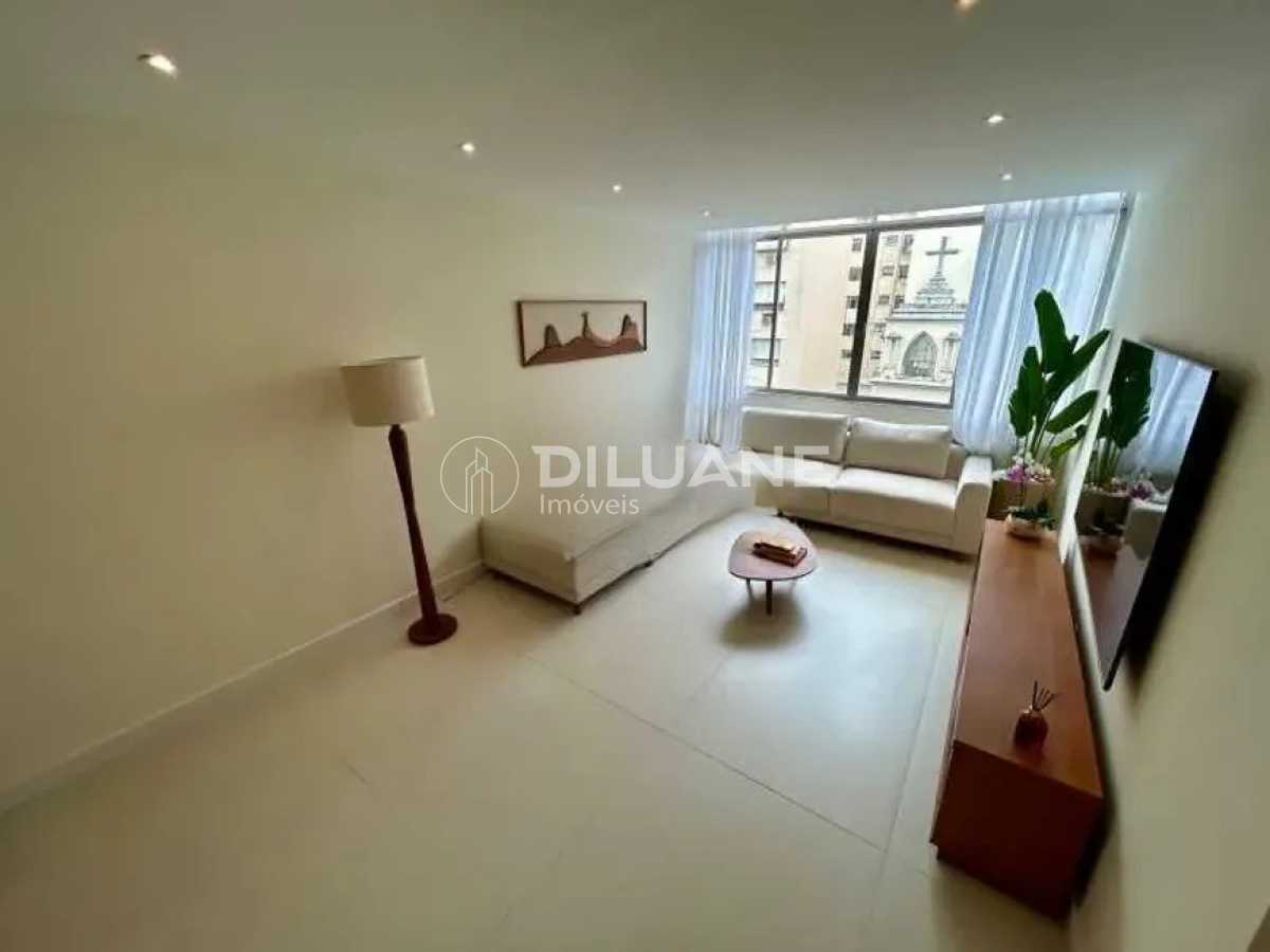 WhatsApp Image 2025-10-28 at 1 - 6