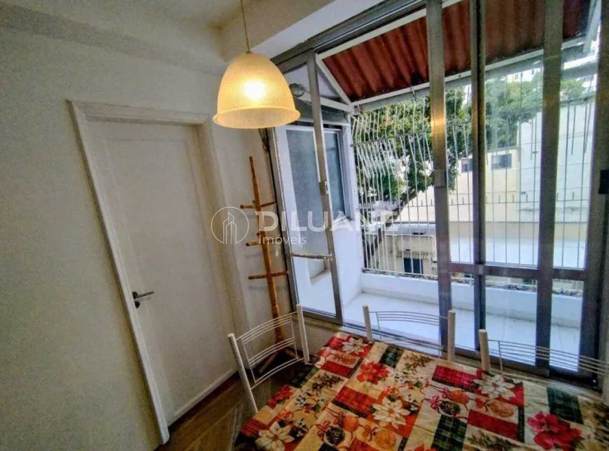 WhatsApp Image 2025-10-24 at 1 - 6