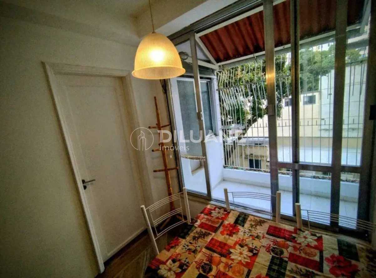 WhatsApp Image 2025-10-24 at 1 - 8