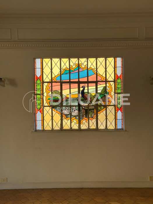 WhatsApp Image 2025-10-21 at 1 - 33