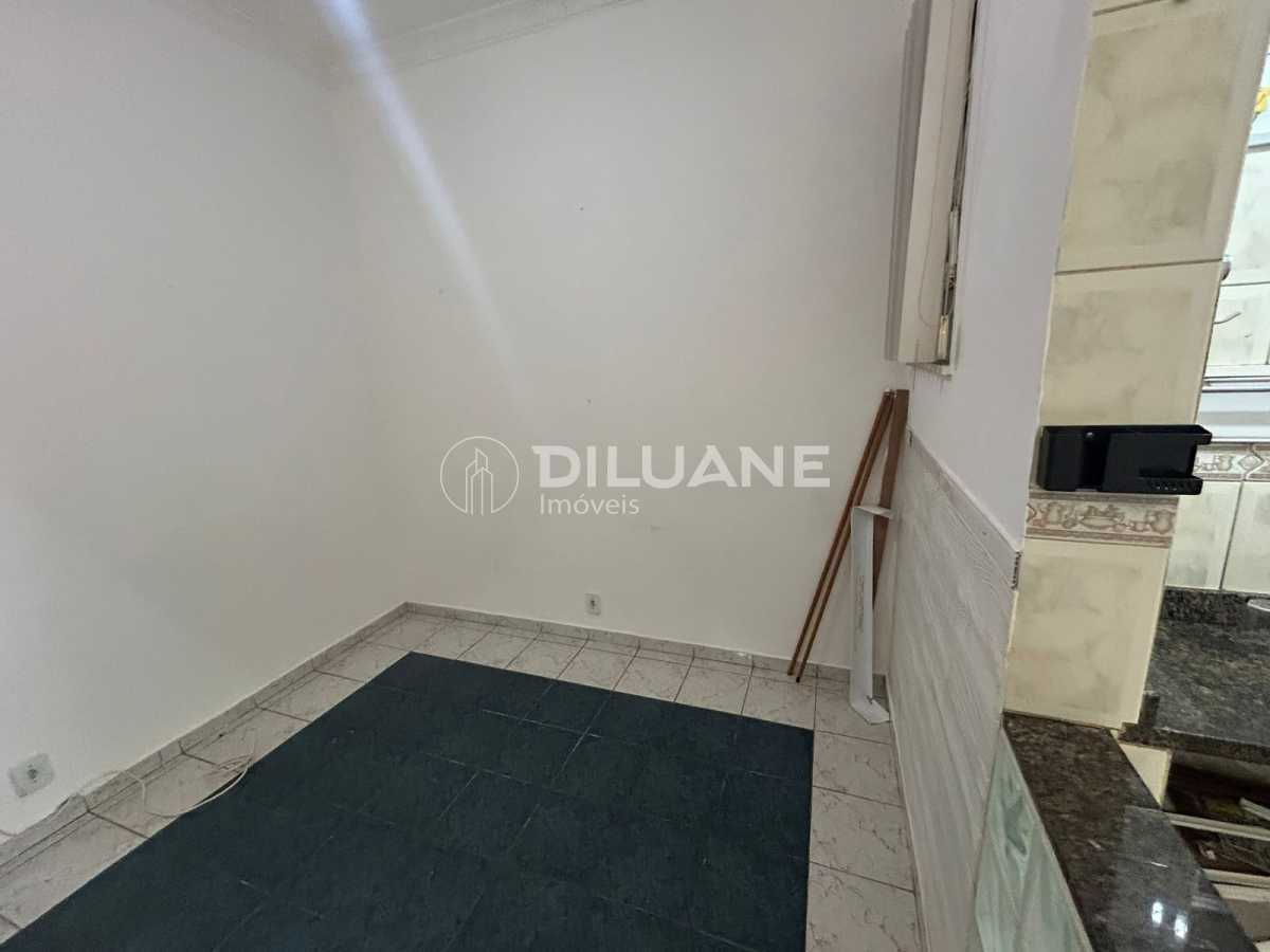 WhatsApp Image 2025-10-21 at 1 - 8