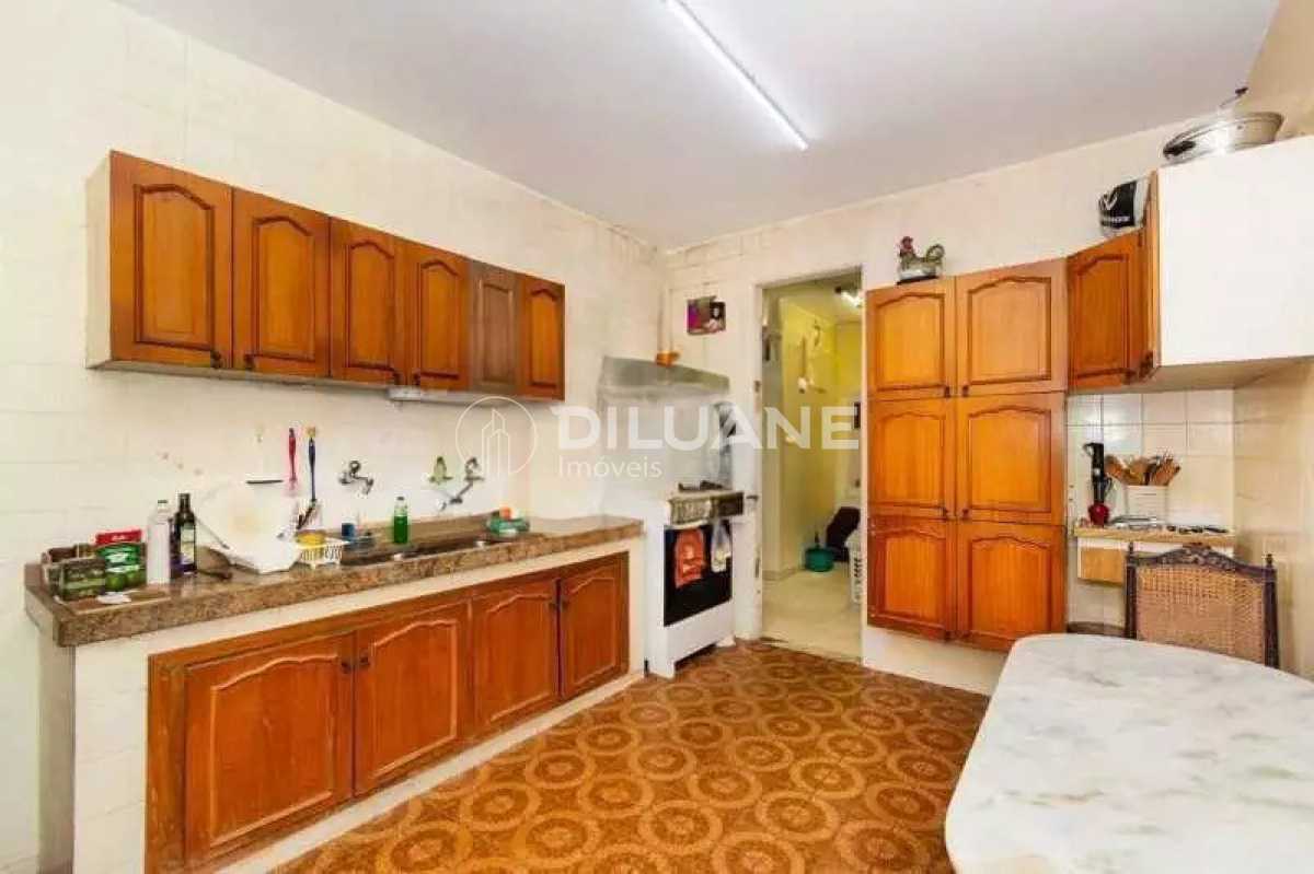 WhatsApp Image 2025-10-26 at 2 - 13