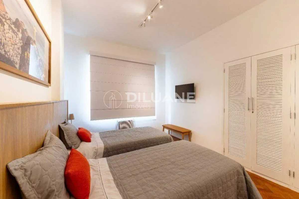 WhatsApp Image 2025-10-26 at 2 - 10