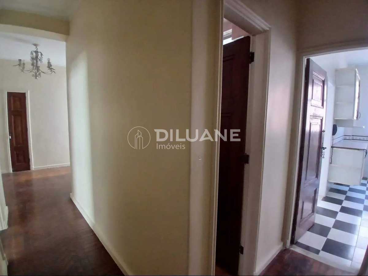 WhatsApp Image 2025-10-27 at 1 - 21