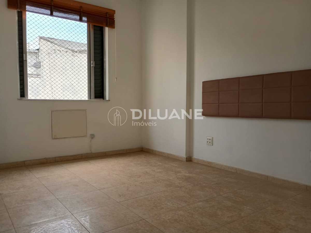 WhatsApp Image 2025-10-30 at 1 - 4