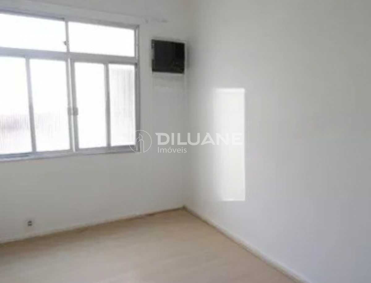 4fe323bd-07a7-4538-b44c-330500 - 7